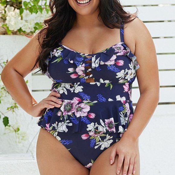 Cupshe Other - Navy Floral Strappy Ruffle Plus Size One Piece